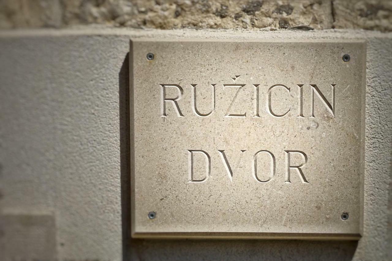 דירות פובליה Ruzicin Dvor מראה חיצוני תמונה